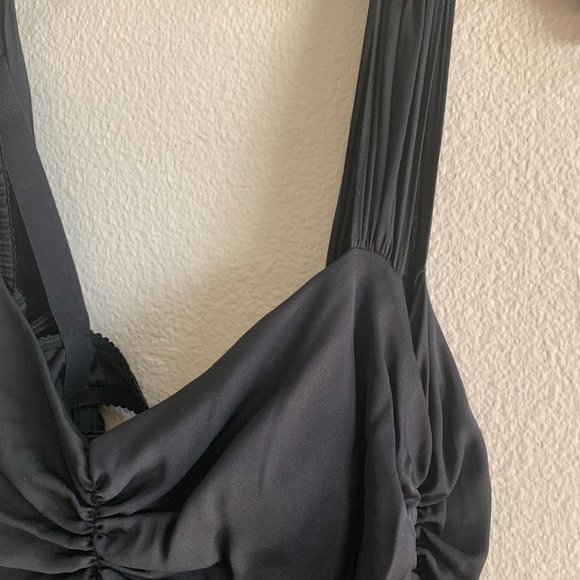 SOLD ELSEWHERE $975 - Stunning Designer DOLCE & GABBANA Gown w/ Key-Hole Cutout - Picture 10 of 14